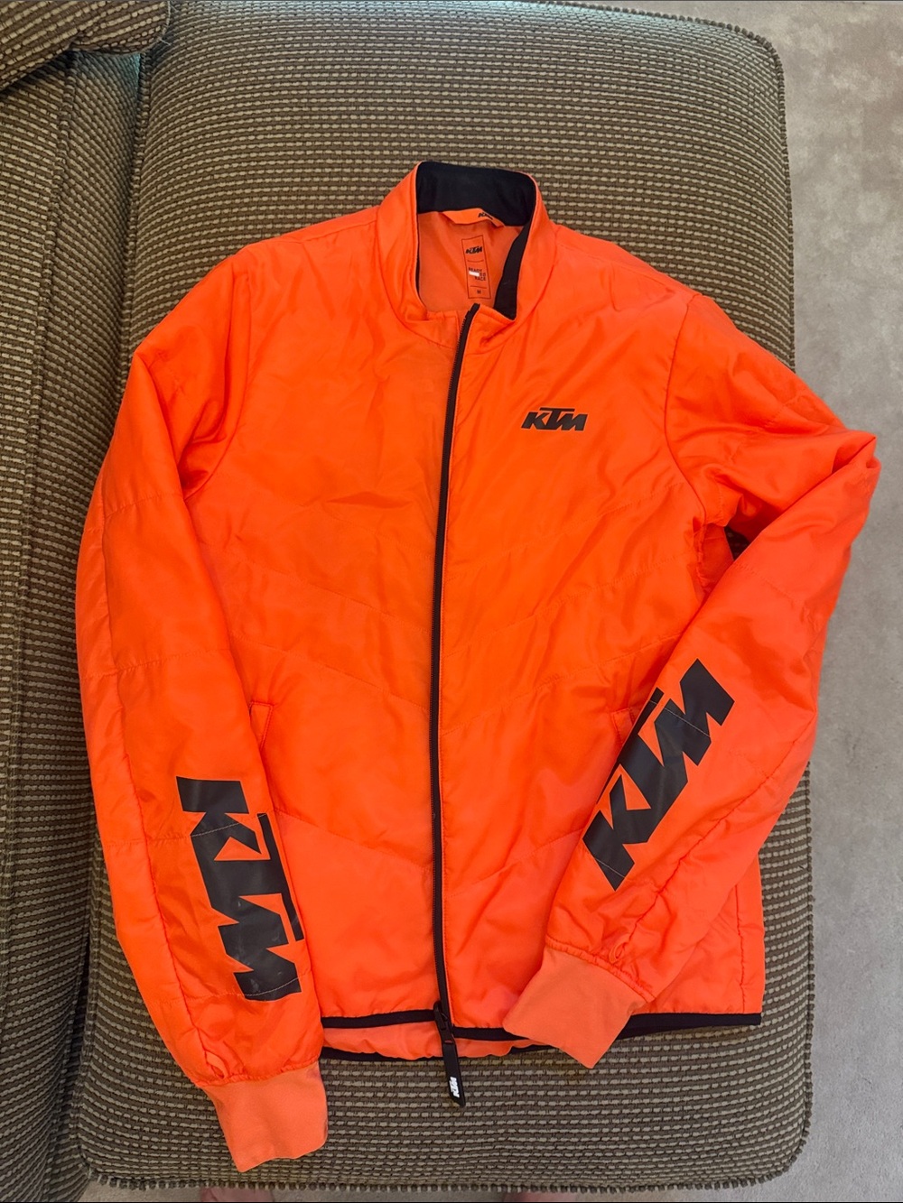 EUC KTM Lightweight Puffer Jacket orange size medium